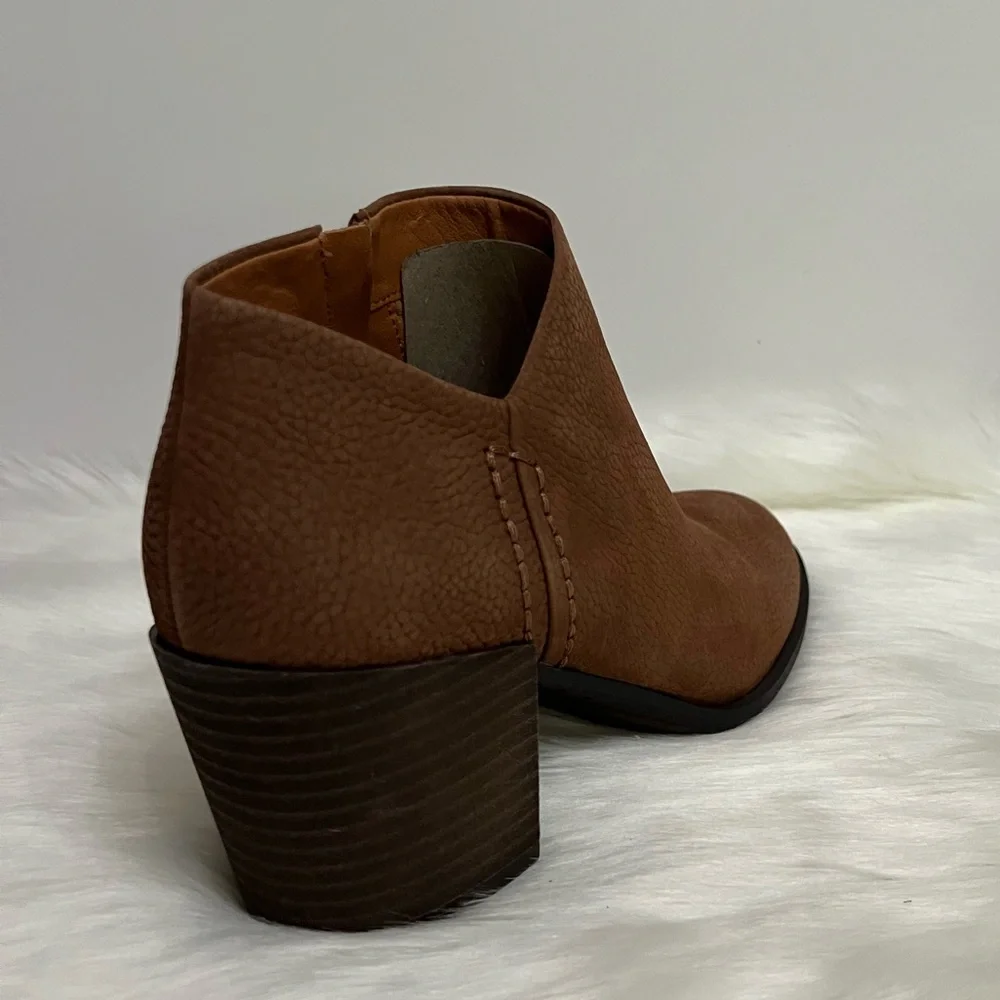 Lucky Brand Bellita Leather Ankle Boot In Brown Size 7.5 NWOB